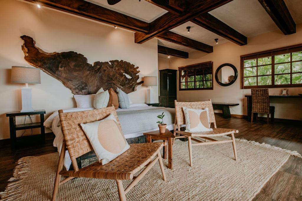 Sansara Surf Yoga & Resort Камбутал Екстер'єр фото